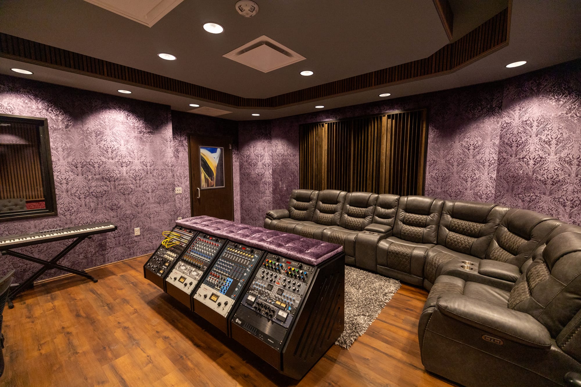 The Future of Recording Studios: Is 2025 the Right Time to Start Your Own Studio?